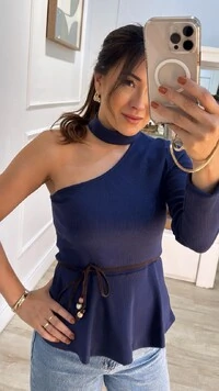 Blusa Alongada Canelada Peplum Ombro Único Chloe Cinto Fino