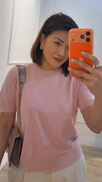 Blusa Tricot Mangas Curtas Raissa Detalhe Frontal Em Strass
