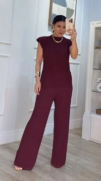 Conjunto Tricot Nervuras Caneladas Roberta Blusa E Calça Pantalona
