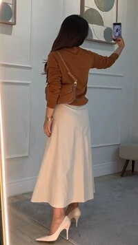 Suéter Tricot Decote V Hannah Mangas Longas