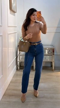 Blusa Tricot Katia Texturas E Detalhes Em Relevo Frontais