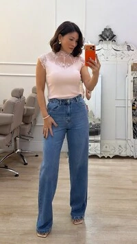 Blusa Elza Gola E Mangas Em Tule