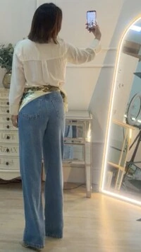 Blusa Alongada Acetinada Decote V Nancy Mangas 7/8