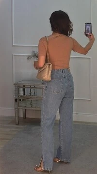 Blusa Malha Layla Ombro Vazado Detalhe Pregas
