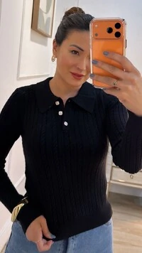 Blusa Tricot Gola Polo Agatha Botões Resinados Na Gola