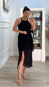 Blusa Regata Olivia Malha Canelada Decote Quadrado