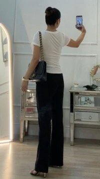 Blusa Básica Gisele Gola Careca