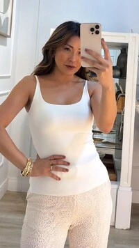 Blusa Regata Suplex Laylla Decote Em U