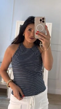 Blusa Regata Bicolor Listrada Nala Com Decote Nadador