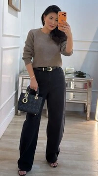 Blusa tricot Texturizada Suely Punhos E Barrado Largos Canelados