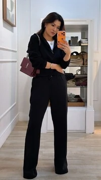 Conjunto Moletom Luiza Blusa Detalhe Elástico Nos Punhos E Calça Pantalona