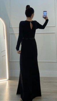 Vestido Longo Mangas Longas Jamile Cinto De Paetê