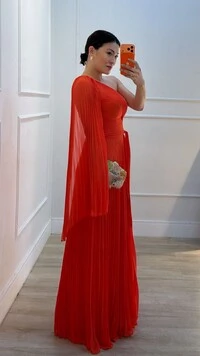 Vestido Longo Plissado Ombro Único Chloe Cinto Faixa