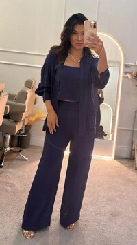 Calça Pantalona Emma Com Nervuras Na Pala