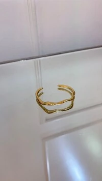 Bracelete Fino Ondulado