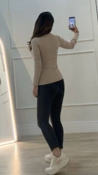 Jaqueta Malha Tecnológica Gola Alta Milena