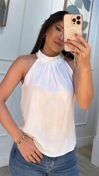 Blusa Regata Crepe Cava Americana Vivian Gola Detalhe Ondulada