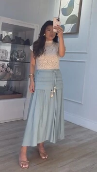 Blusa Tricot Com Entremeios Gola Alta Sandy Punhos E Barrado Ondulados