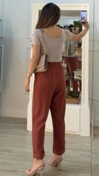 Blusa Suplex Decote Em U Brooke Mangas Curtas