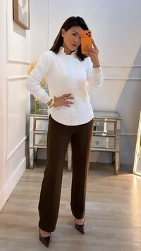 Blusa Tricot Nervuras Em Zigue-Zague Noelle Barrado Arredondado