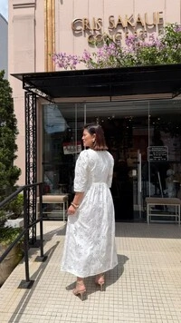 Vestido Midi Laise Bordado Cecilia Mangas 3/4