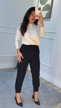 Blusa Cacharrel Tricot Alyce Detalhes Ondulados Frontais E Mangas Caneladas