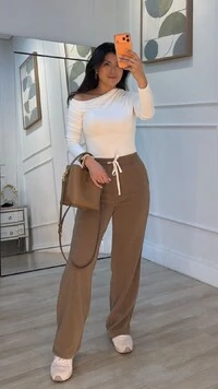 Calça Pantalona Fabiana Canelada Pala Com Amarração