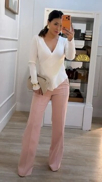 Blusa Tricot Modal Decote V Transpassado Flavia Barrado Assimétrico