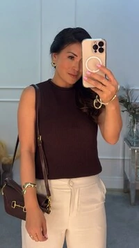 Blusa Colete Tricot Canelado Halley Detalhe Gola Enrolado