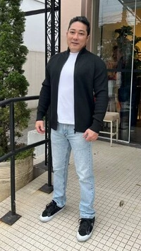 Suéter Tricot Pedro Gola Alta Zíper Frontal