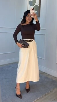 Blusa Malha Ombro Vazado Detalhe Pregas Layla Mangas Longas