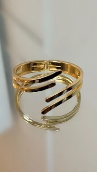 Bracelete Detalhe Duplo Transpassado