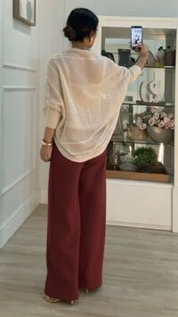 Calça Pantalona Adelia Com Cinto Pespontado E Fivela Dupla Dourada