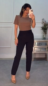 Cropped Alfaiataria Mangas 3/4 Cibele Decote V Posterior