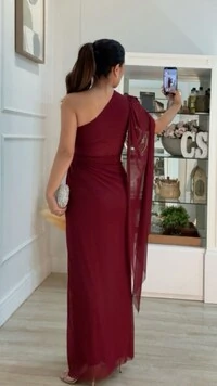 Vestido Longo Tule Taty Ombro Único Decote Assimétrico
