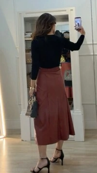 Blusa Tricot Canelado Joyce Recorte Vazado Em V No Busto