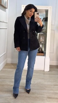 Blazer Alongado Erika Aveludado Com Botões Duplos