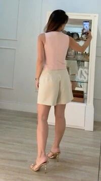 Blusa Regata Alfaiataria Rosy Botões Forrados Frontais