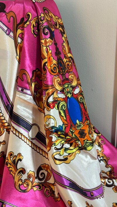 Foto Lenço Acetinado Estampado