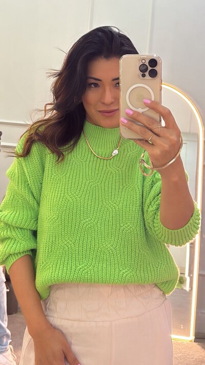 FotoBlusa Tricot Gola Alta Ashley Com Tramas Pela Peça