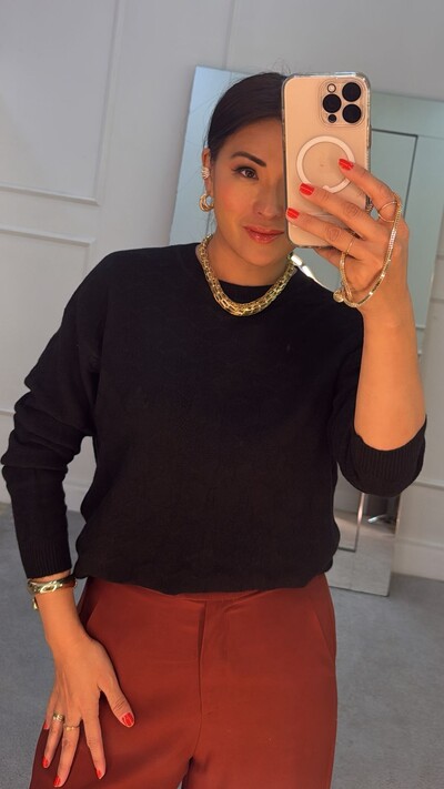 FotoBlusa Tricot Nathalia Losangos Texturizados Pela Peça