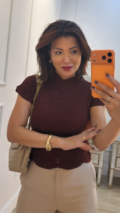 Foto Blusa Tricot Com Entremeios Gola Alta Sandy Punhos E Barrado Ondulados