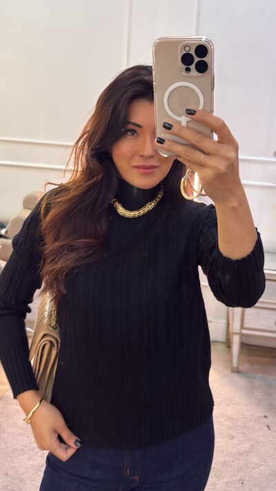 FotoBlusa Cacharrel Tricot Maddie Detalhes Trançados E Ondulações
