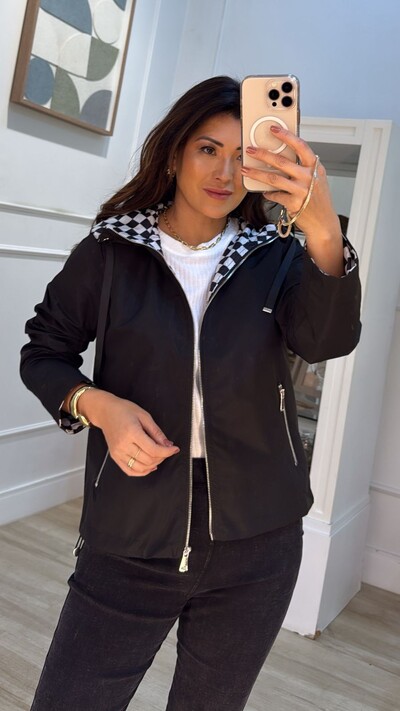 FotoJaqueta Corta Vento Lupita Forro Quadriculado