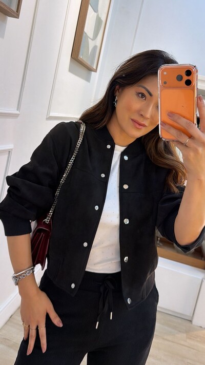 FotoJaqueta Casaco Bomber Suede Bianca Com Botões De Pressão