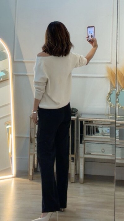 Foto Calça Pantalona Texturizada Vilma Com Amarração Em Cordão