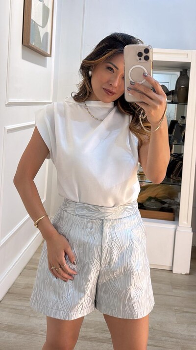 FotoShorts Curto Texturizado Melissa Pala Transpassada