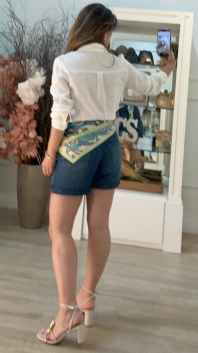 FotoShorts Saia Jeans Catarina Botão Bronze