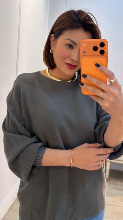 Foto Blusa Tricot Thalita Mangas Bufantes Com Nervuras Caneladas