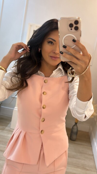 FotoColete Alfaiataria Daphne Barrado Assimétrico Com Pregas